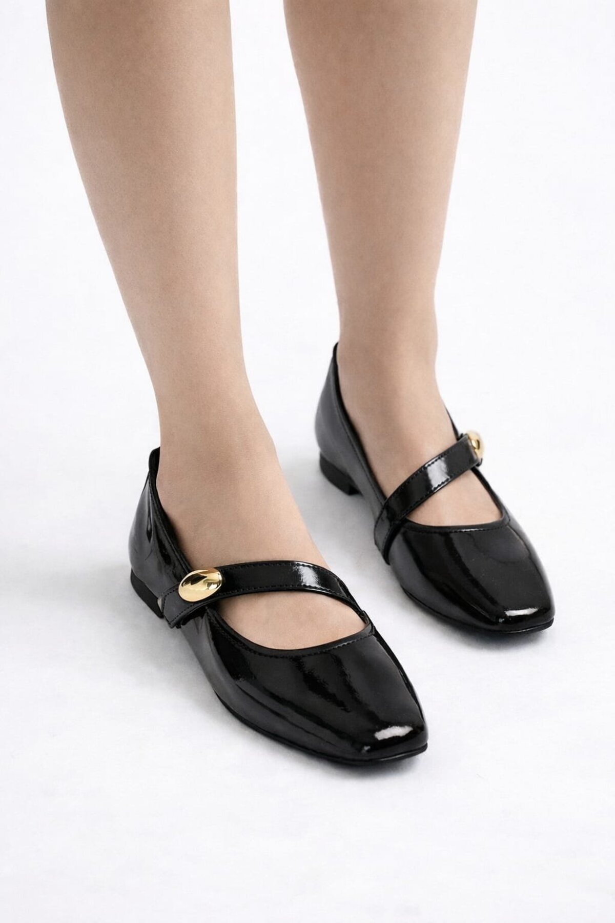 Slipcat  Kadın Rugan Babet Şık Tokalı Ortopedik Taban Günlük Ayakkabı - Görsel 2