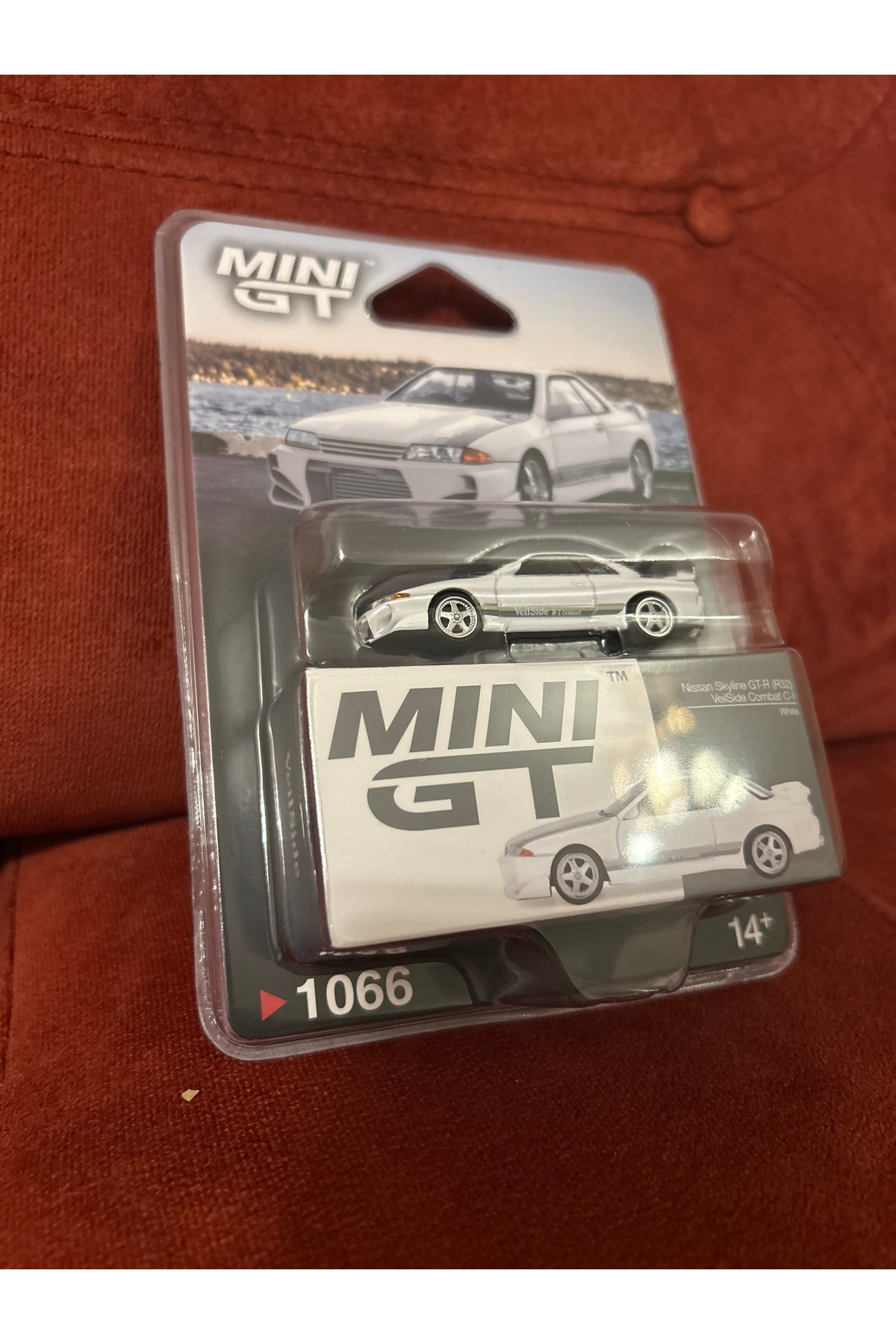 mini gt Nissan Skyline GT-R R32 VEİLSİDE Combat C-I white blister