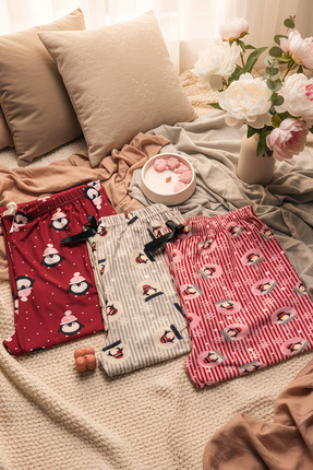 Pijahane Bordo, Gri & Pembe Penguen Desenli Kadın Pijama Altı – Özel 3’lü Fır...