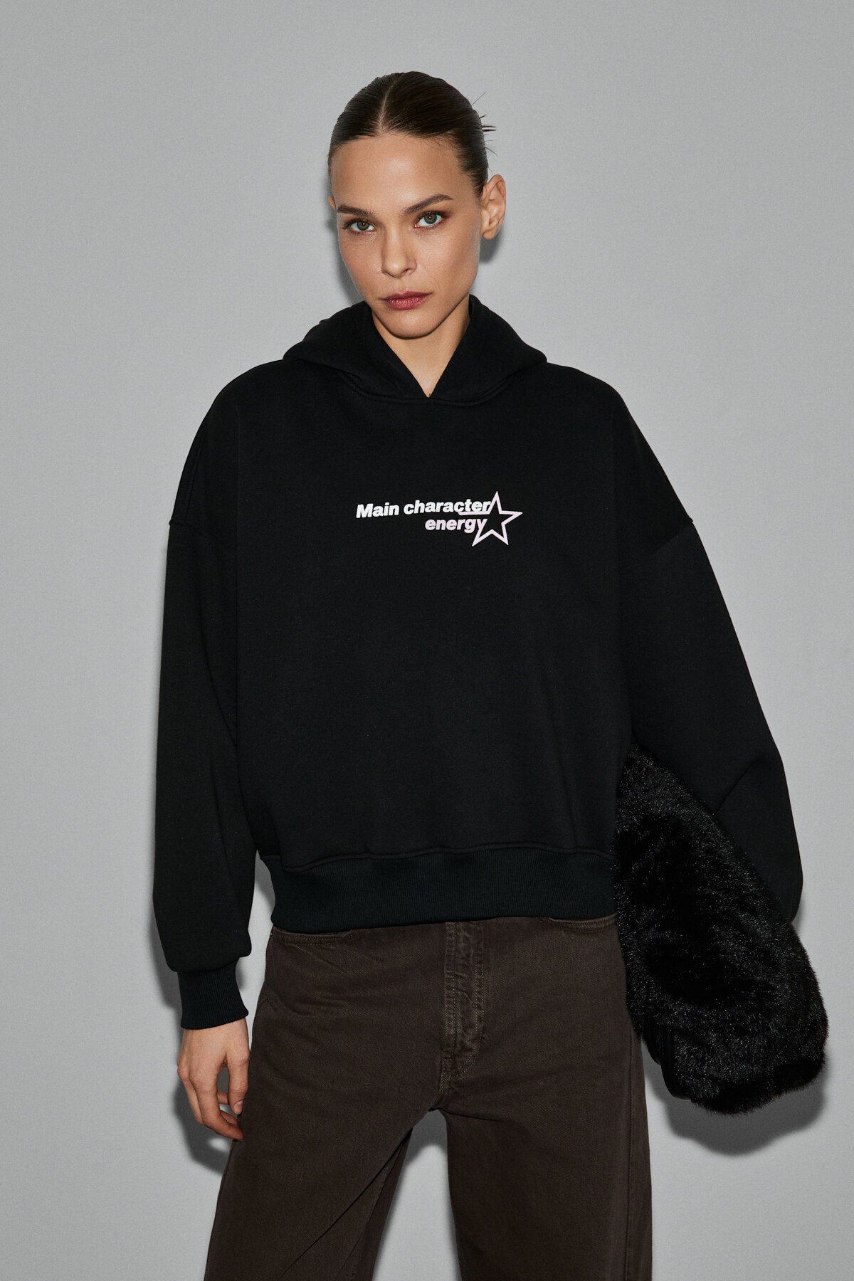GRIMELANGE TERALY Kadın Organik Pamuklu Polarlı Kumaşlı Baskı Detaylı Siyah Sweatshirt görsel 3