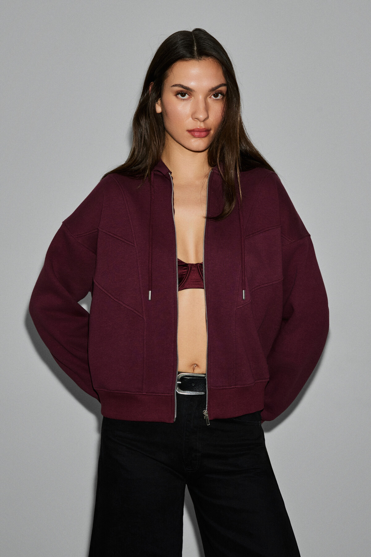 GRIMELANGE  VYSELLE Kadın Önü Kesikli Metal Fermuarlı Kapüşonlu Etiket Detaylı Oversize Bordo Sweatshirt