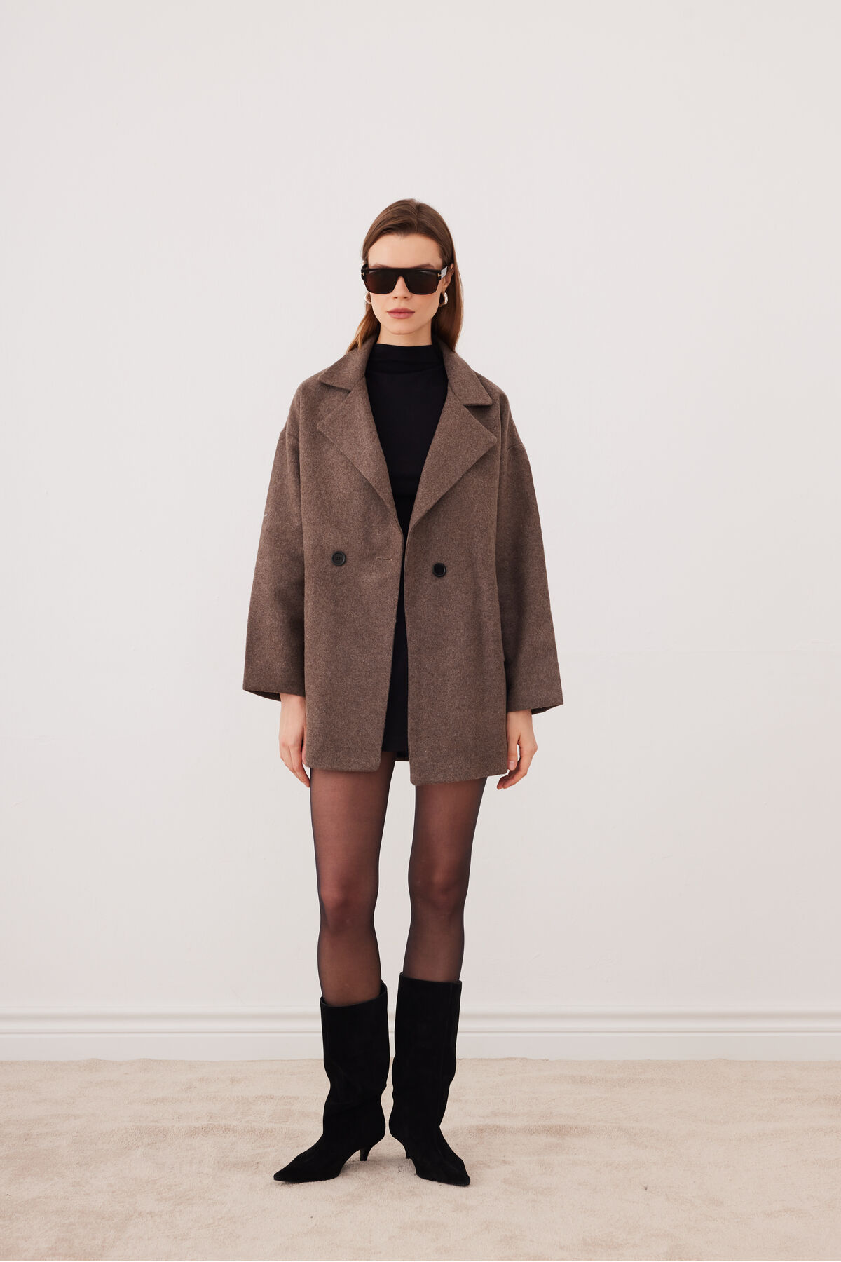 SevdeUgur  Kadın Vizon Oversize Astarlı Kaşe Kaban / Sevde Ugur - Görsel 3