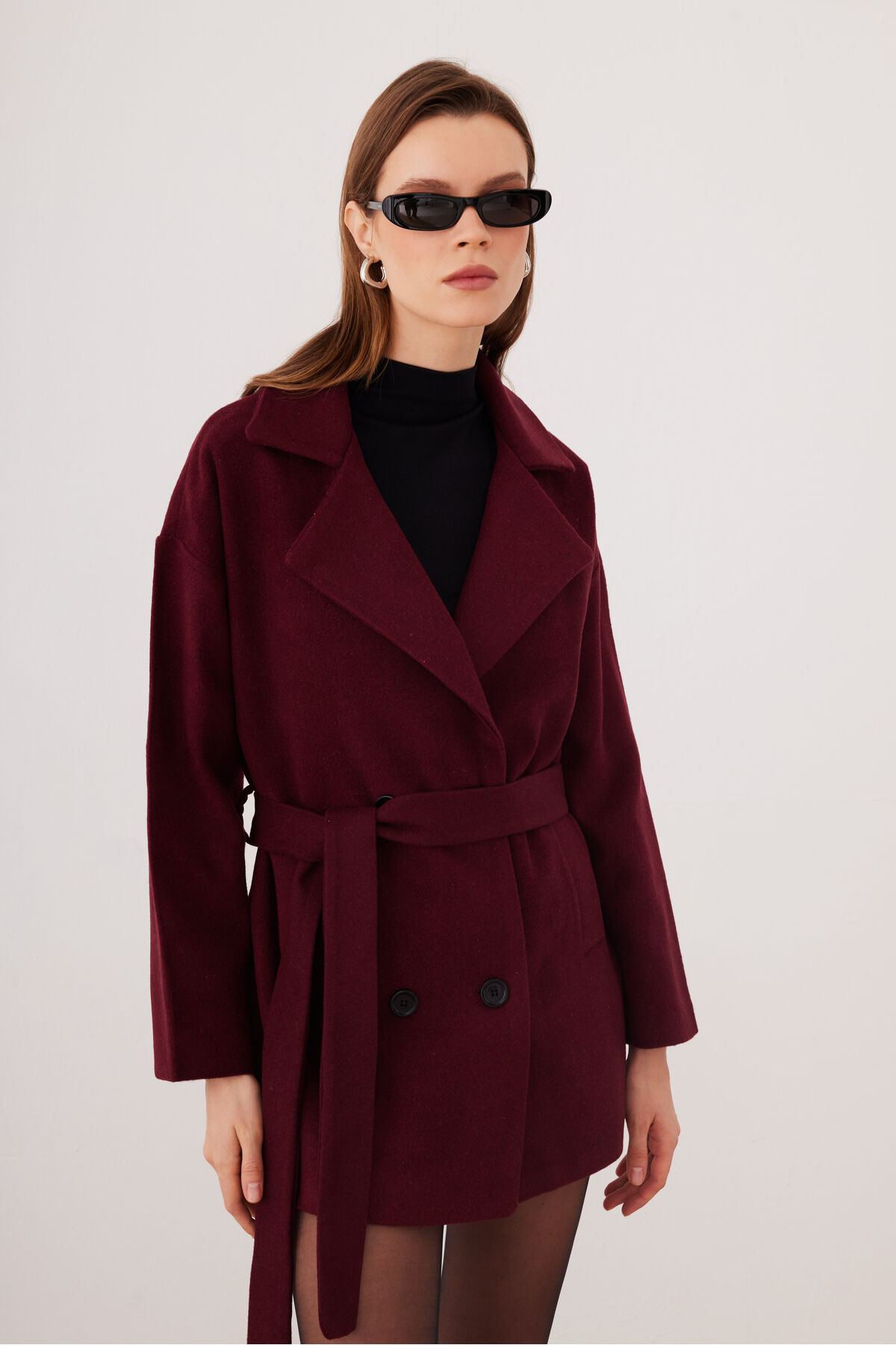 SevdeUgur  Kadın Bordo Oversize Kısa Kaşe Kaban Kemerli Astarlı - Sevde Ugur - Görsel 3