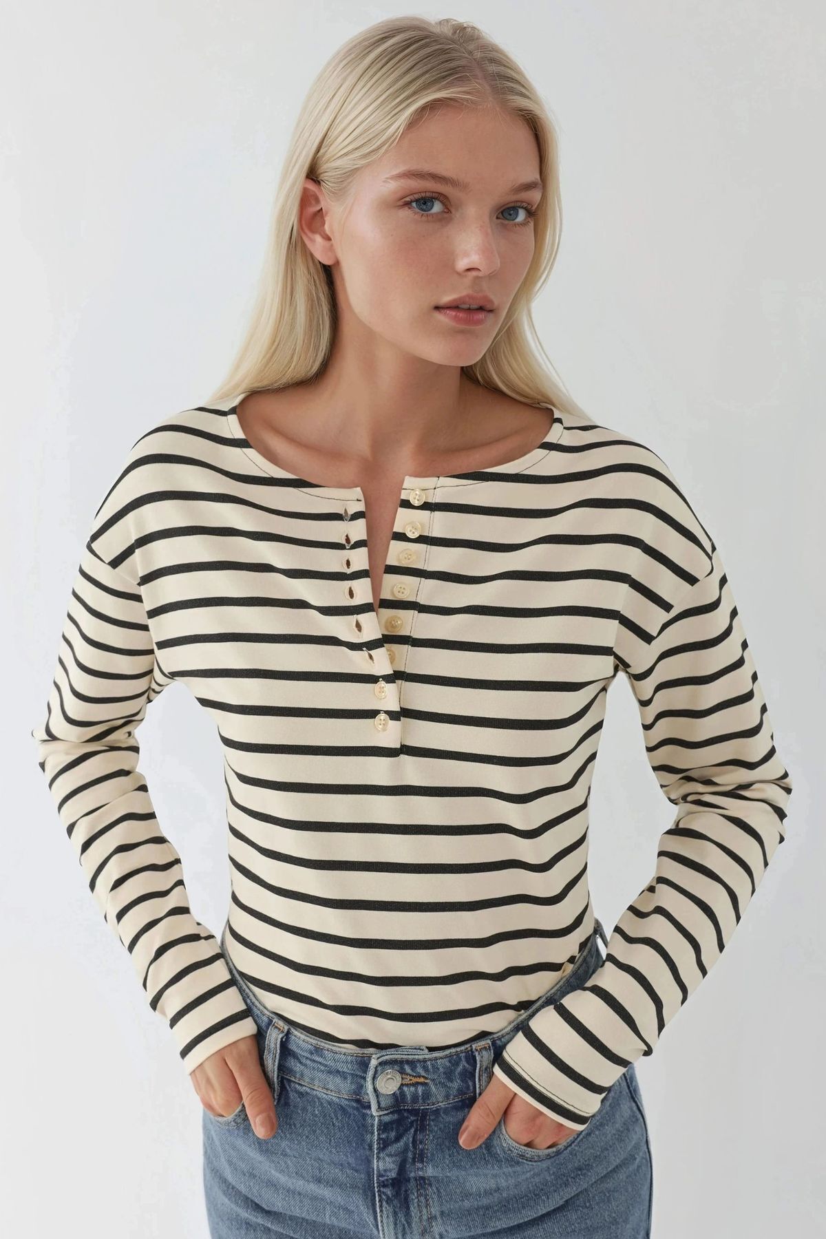 Hiccup Striped Button Collar T-Shirt