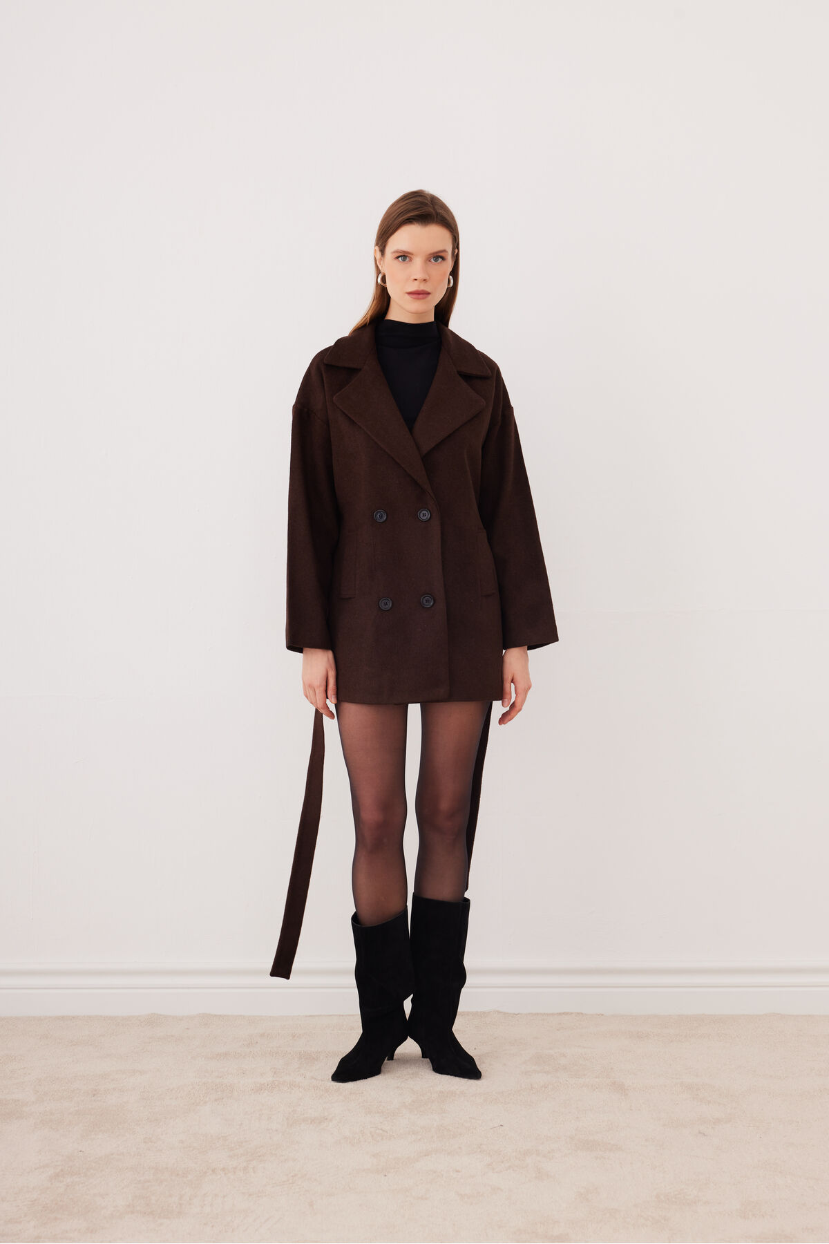 SevdeUgur  Kadın Kahverengi Oversize Kısa Kaşe Kaban Kemerli Astarlı - Sevde Ugur - Görsel 7