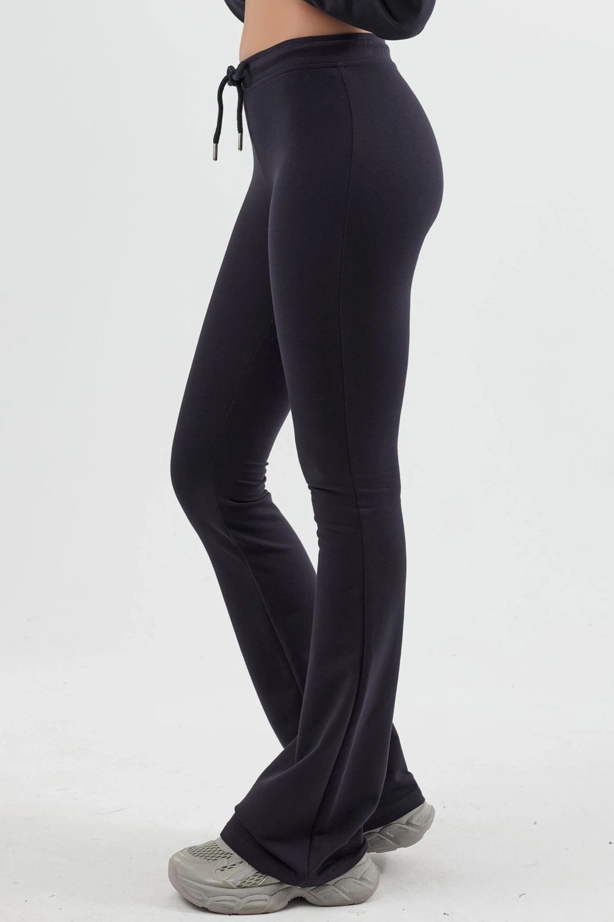 Hiccup  BUSEM Bağcıklı İspanyol Paça Eşofman Altı - Görsel 3