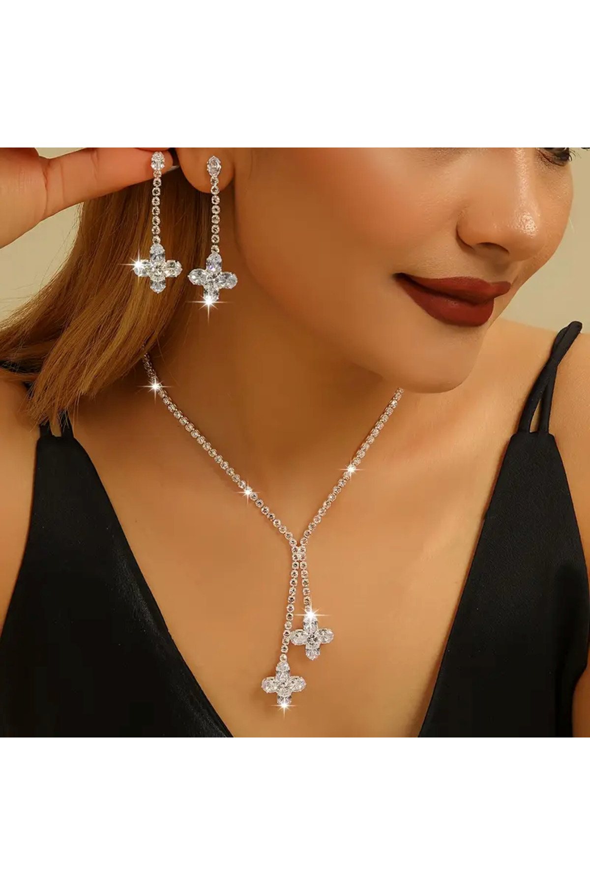Yonca Model Kristal Takı Seti, Gelin Takısı, Düğün Nişan Kına Takısı, Sevgiliye Hediye Anneye Hediye