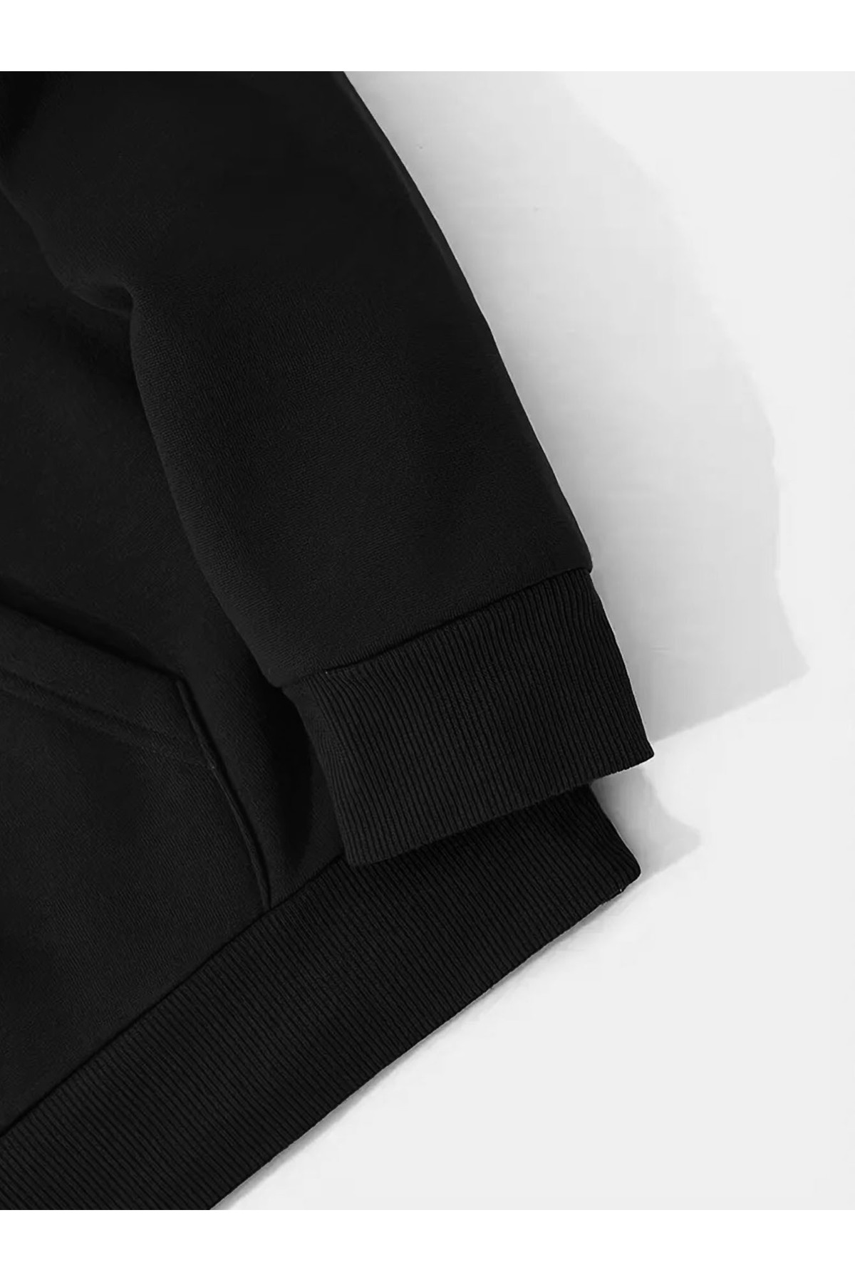 GALASHOP Erkekler için Hoodie with a Dark-Themed Baskılı görsel 4
