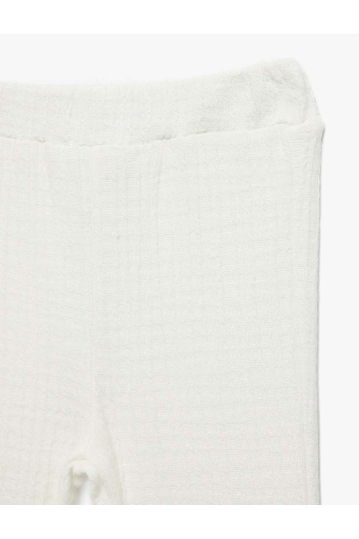 Koton Viskon Karışımlı İspanyol Paça Ekru Kız Bebek Tayt 6SMG40004AK fotoğrafı 3 (önizleme)