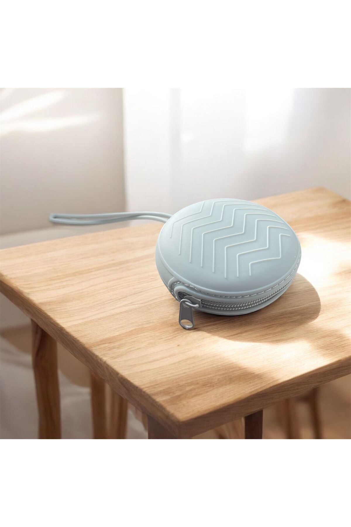 The Cloudish Shop Silikon Emzik Saklama Kutusu Emzik Tutucu Taşınabilir Askılı Fermuarlı - BUZ MAVİ fotoğrafı 2 (önizleme)