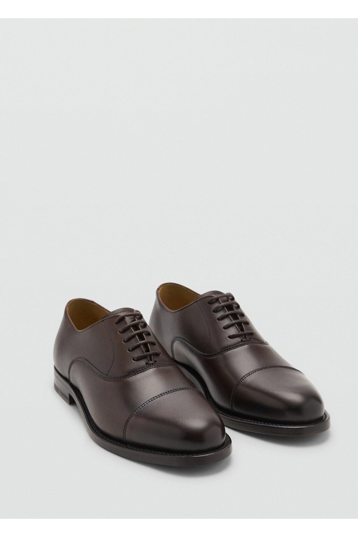 مانگو کفش‌های چرمی به سبک آکسفورد