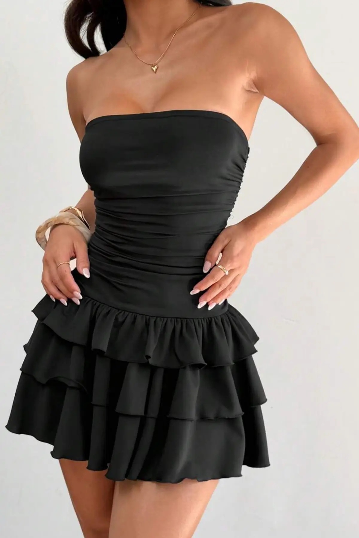 JE-TU  Straplez Eteği Kat Kat Volanlı Şortlu Mini Elbise JT9330 - Görsel 2