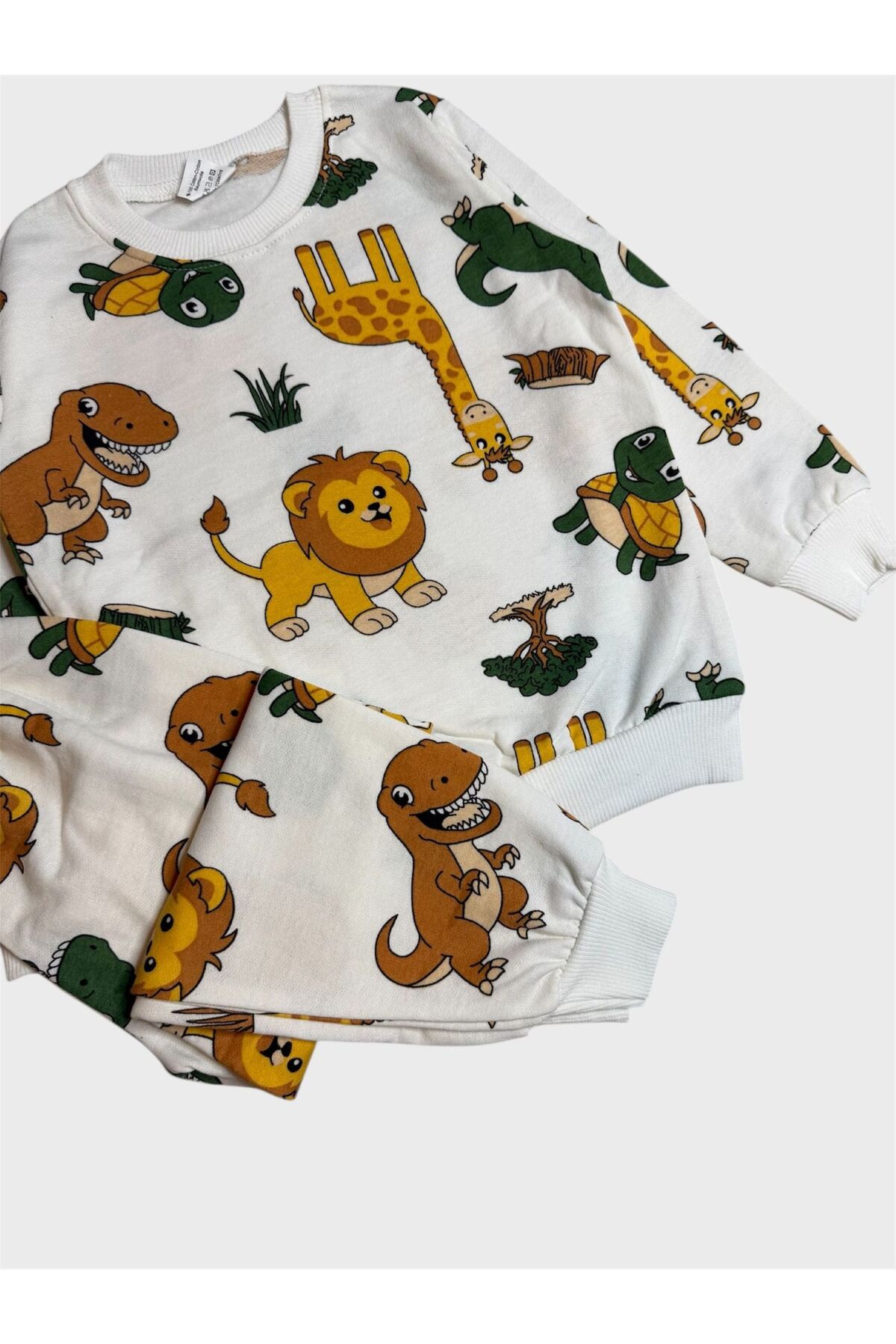 ALİŞ KİDS Erkek Çocuk Pamuklu Şardonlu Beyaz Aslan Safari Desenli Uzun Kollu Pijama Takımı fotoğrafı 2 (önizleme)