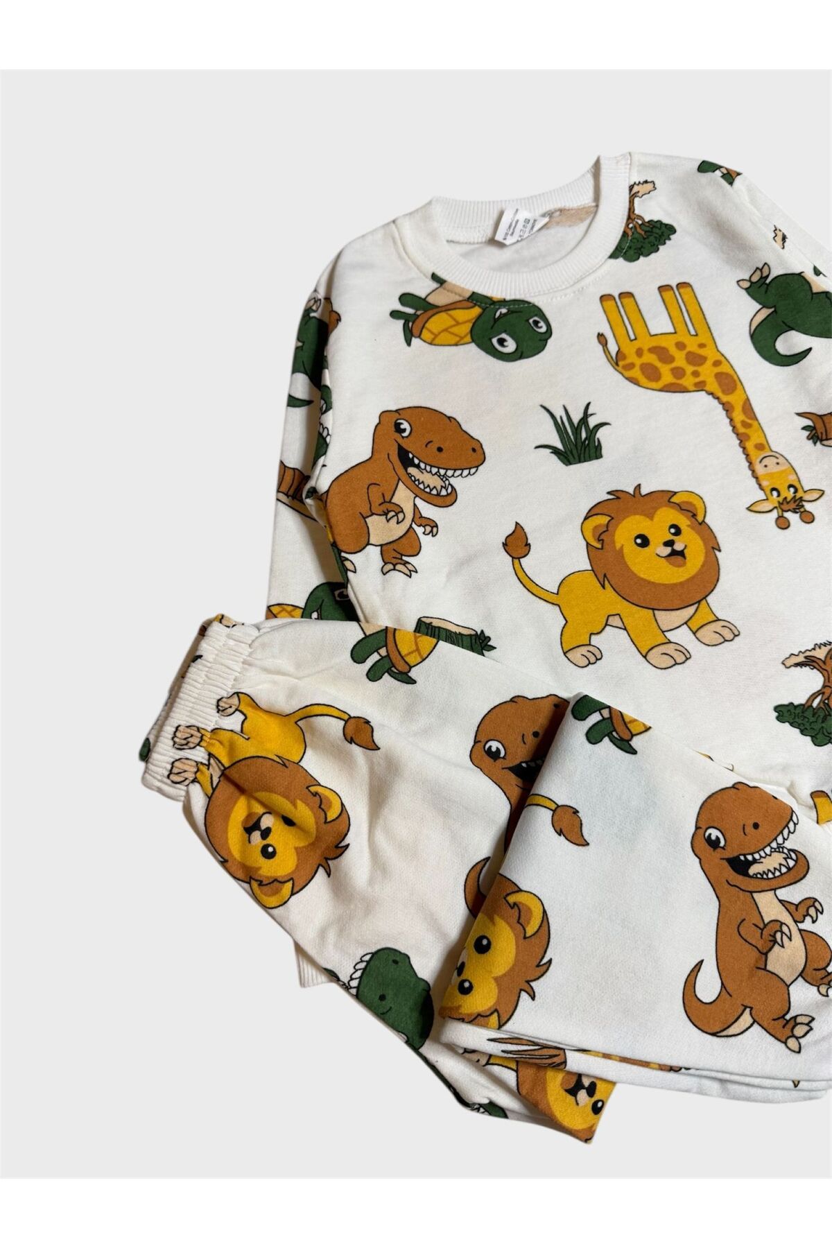 ALİŞ KİDS Erkek Çocuk Pamuklu Şardonlu Beyaz Aslan Safari Desenli Uzun Kollu Pijama Takımı fotoğrafı 3 (önizleme)