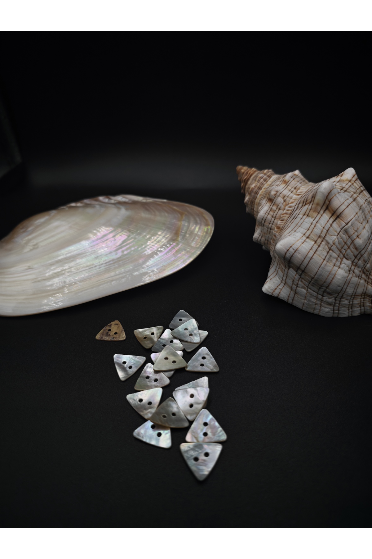 Triangular Natural Button Set - Pack of 20 (12mm)