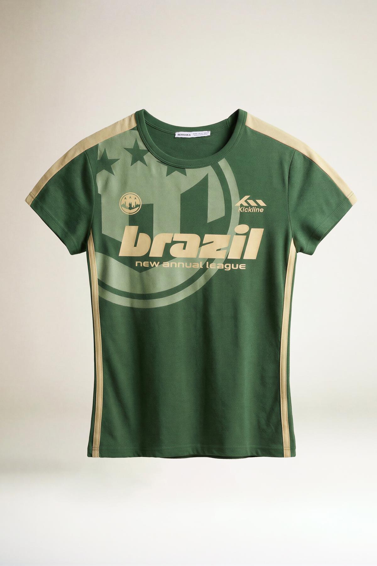 Bershka  Kısa kollu spor baskılı tişört - Görsel 5