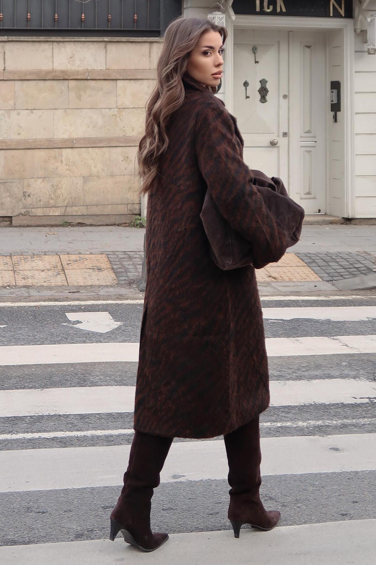 Lijuri  Zebra Desenli Kaşe Kaban 7124 - Görsel 3