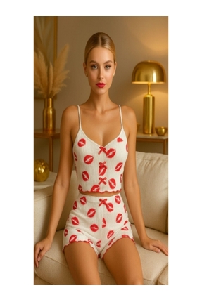 ALR Giyim Kadın Fantazi Dudak Desenli Şortlu Pijama Takımı Beyaz
