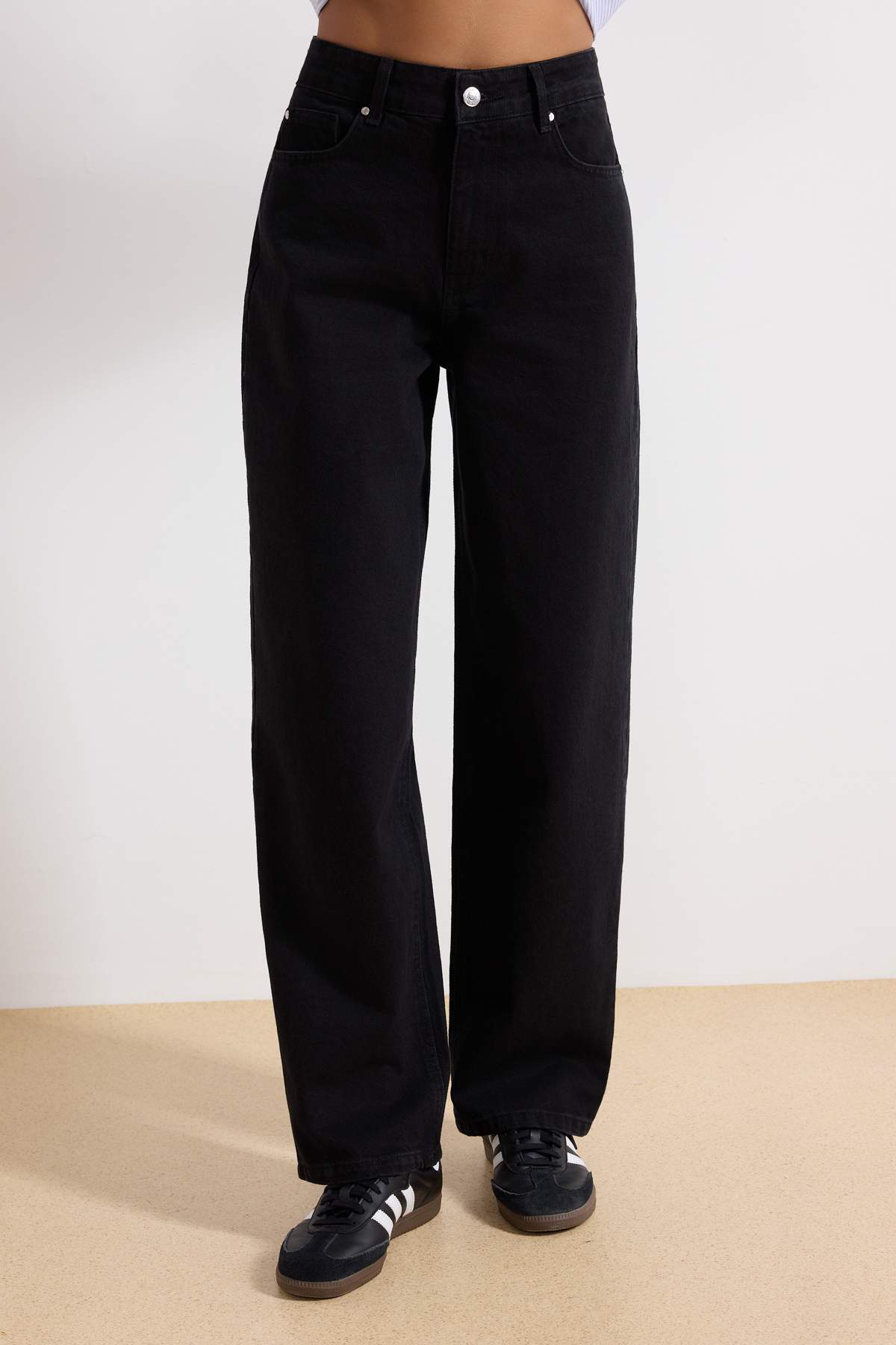 Trendyolmilla  Siyah Yüksek Bel Baggy %100 Pamuk Non-Stretch Jeans TWOAW25JE00130 - Görsel 3