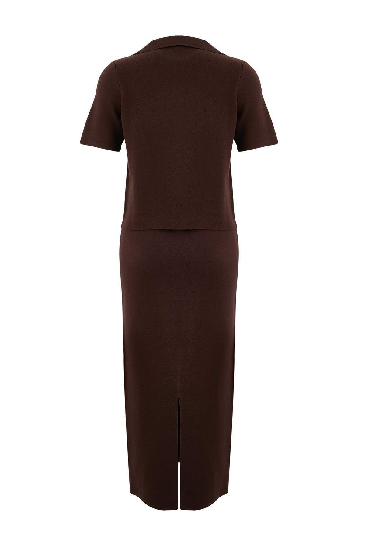 Trendyolmilla  Kahverengi Premium İplik Düğme Detaylı Ceket Triko Alt - Üst Takım TWOSS26AU00020 - Görsel 6