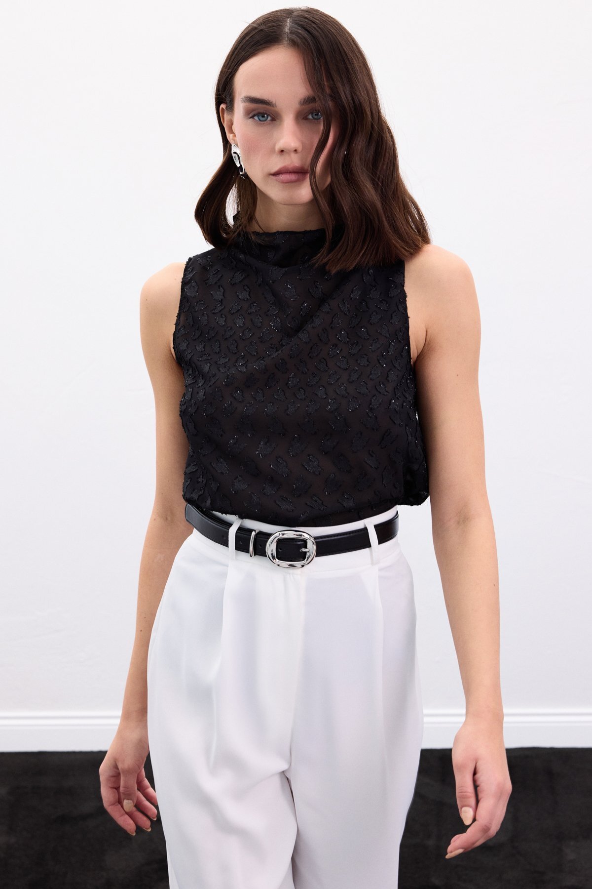 Sateen  Kolsuz Dokulu Bluz - Siyah - Görsel 3