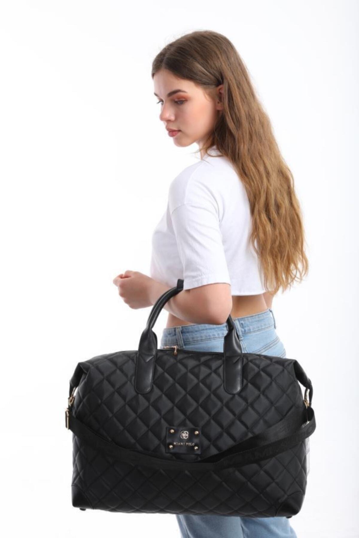 Club Unisex Hand and Adjustable Shoulder Strap Bag (SUITABLE FOR SHORT TRIPS.)