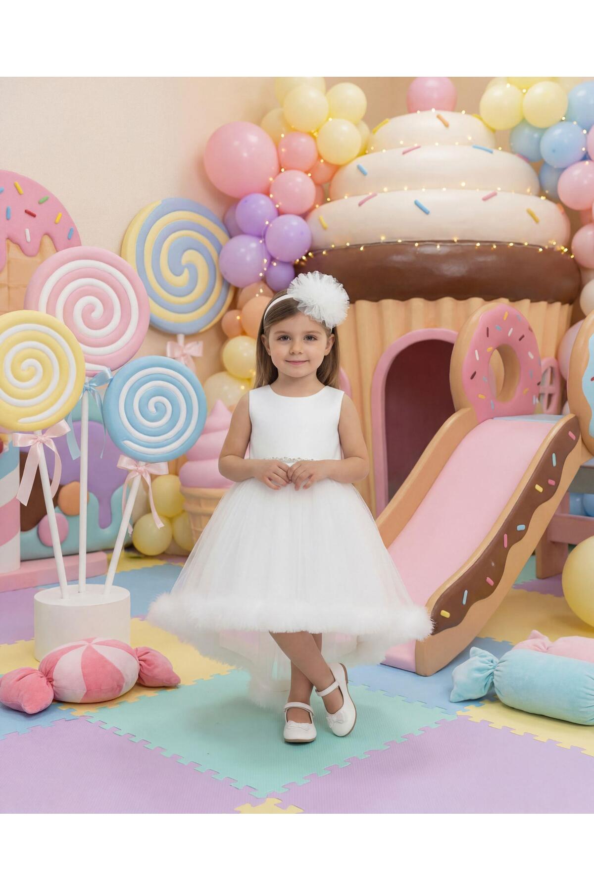 BUTİKHAPPYKİDS Kız Çocuk Beyaz Kuyruklu Tüllü Volanlı Taç Hediyeli Abiye Elbise 2-6 Yaş