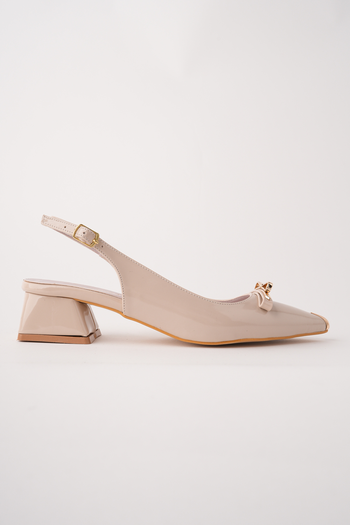 RoseVeno  Kadın Ten Rugan Gold Toka Detaylı Yeni Sezon Kısa Topuklu Ayakkabı - Görsel 2