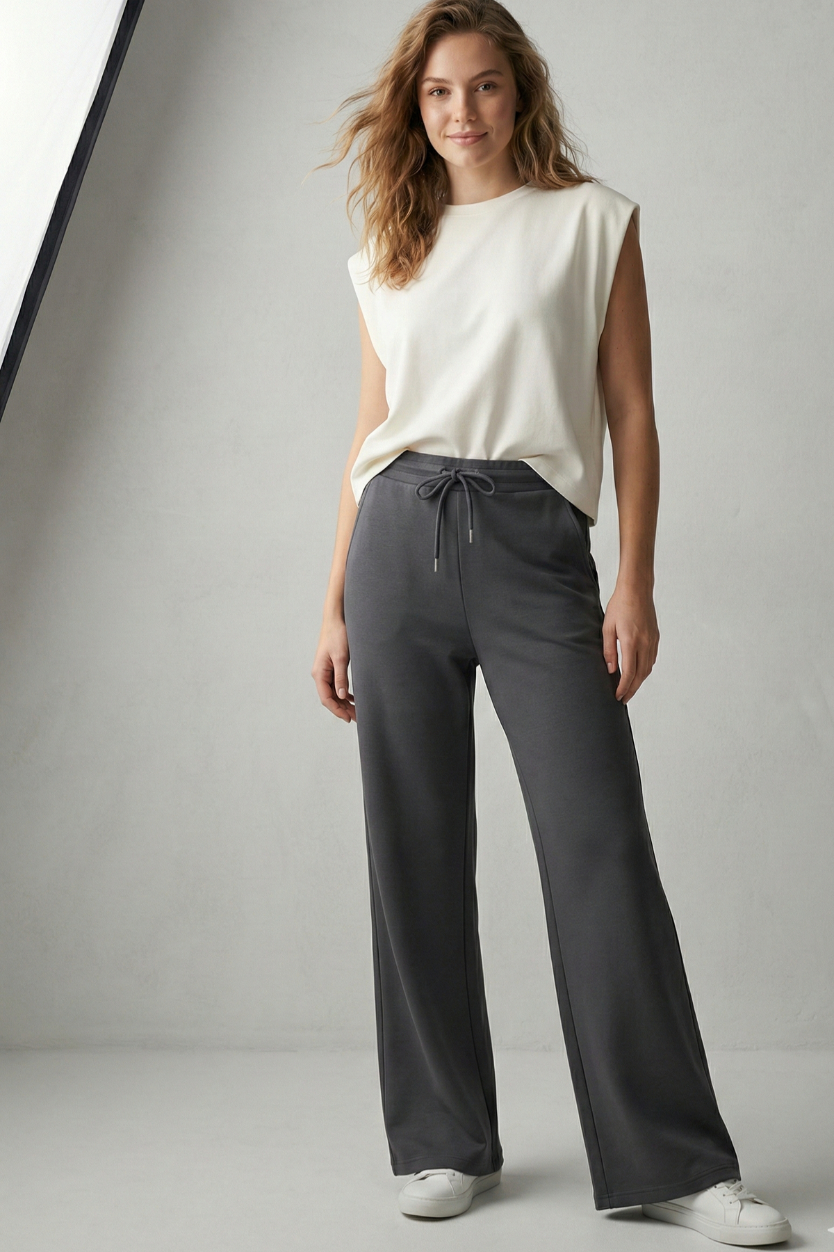 Elemge  Pamuklu Kadın Eşofman Altı Yüksek Bel Antrasit Dar Kalıp Flare Fit Geniş Paça İpli Cepli Esnek Likra - Görsel 8