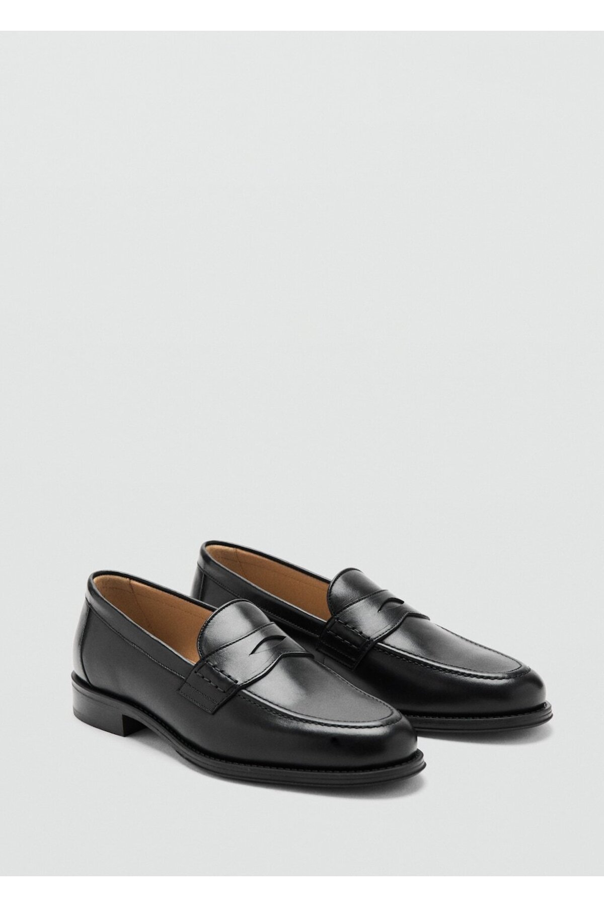 مانگو کفش‌های راحتی چرمی پنی