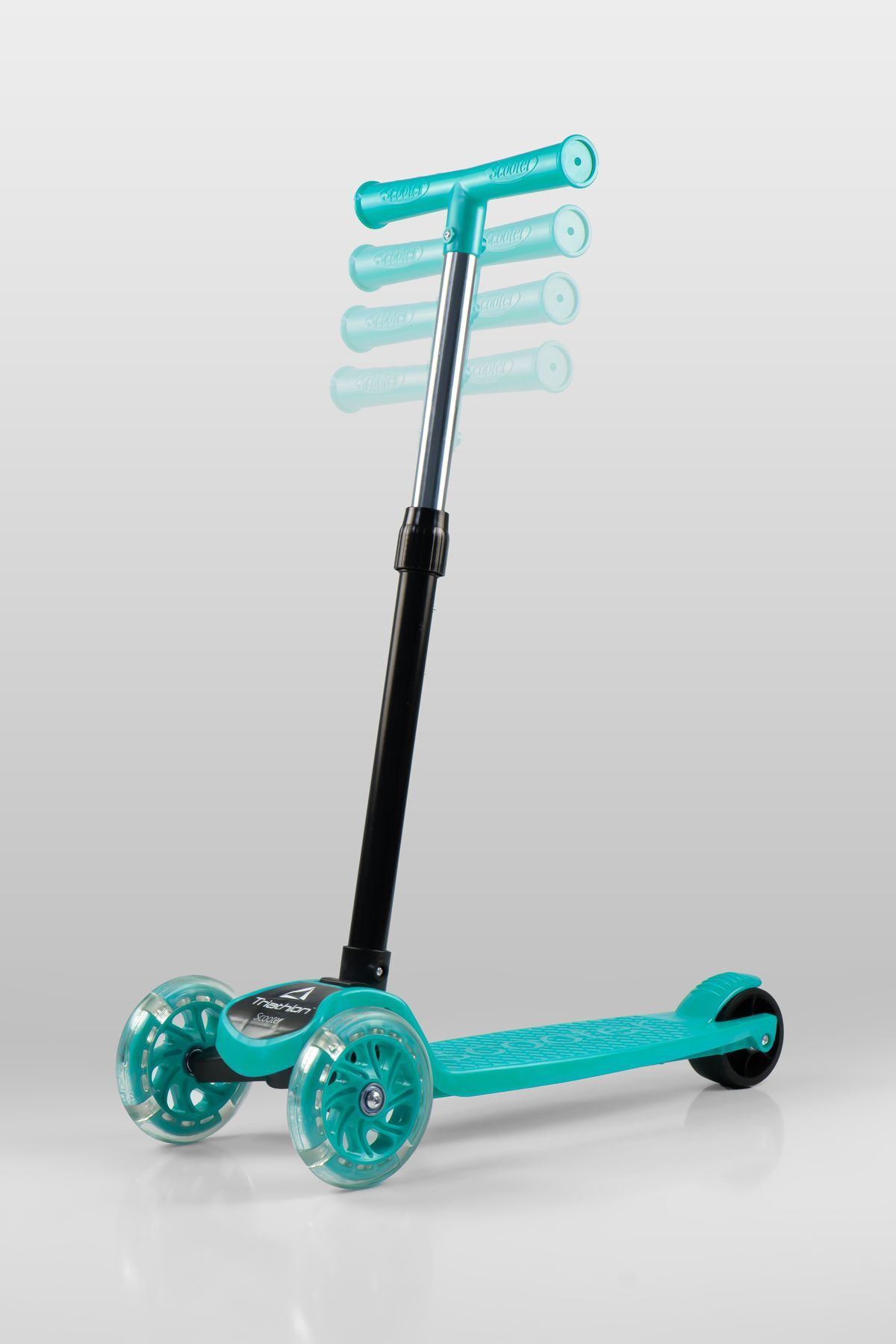 Triathlon T212-M Katlanabilir LED Işıklı Scooter | Ayarlanabilir Yükseklik | Arka Fren | 3 Tekerlek | 3+ Yaş fotoğrafı 7 (önizleme)