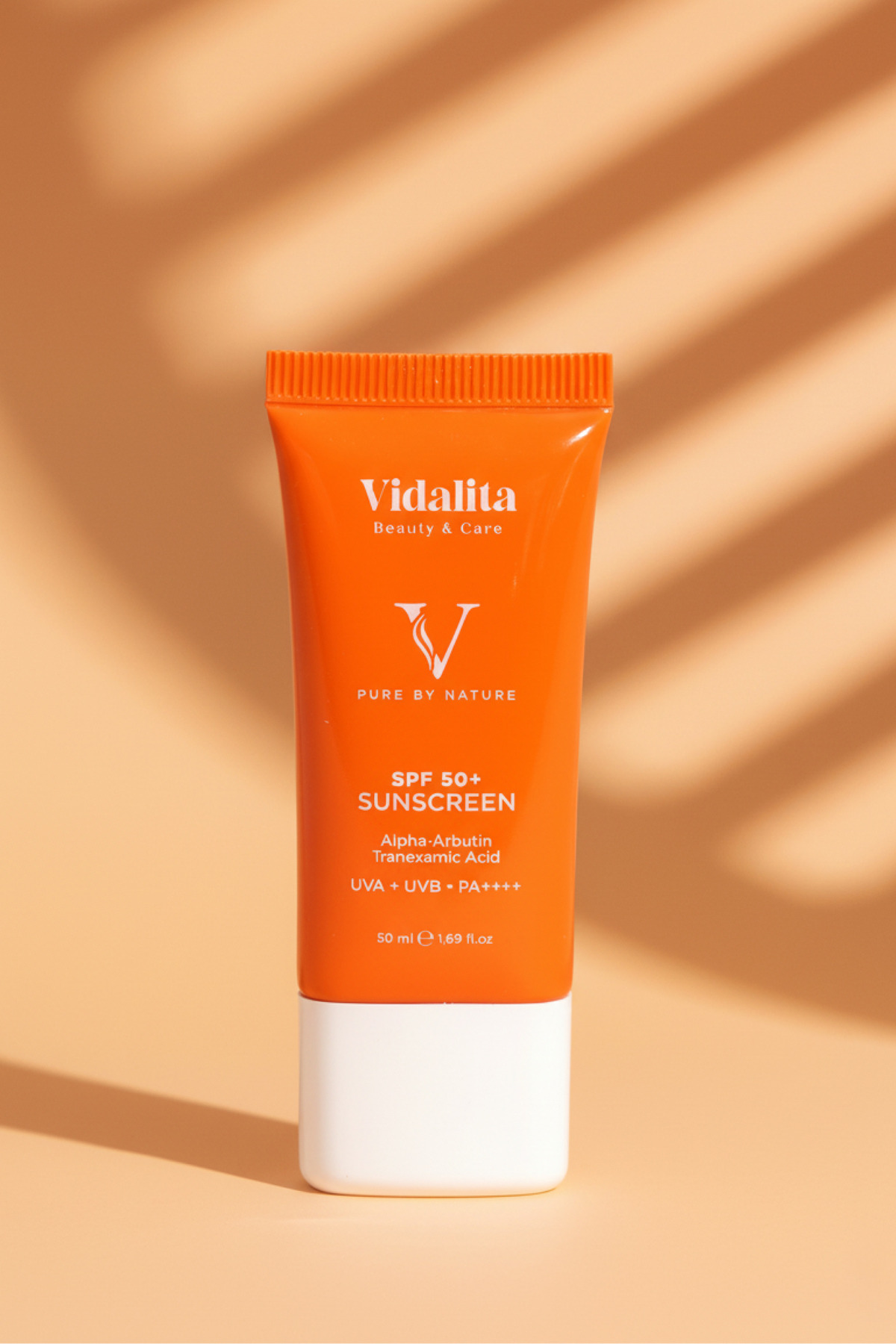 Leke Karşıtı Güneş Kremi SPF 50+ - Alpha Arbutin & Tranexamic Acid Aydınlatıcı Yüksek Güneş Koruyucu 50 ml — SPF50-50 — تصویر 4 از 6