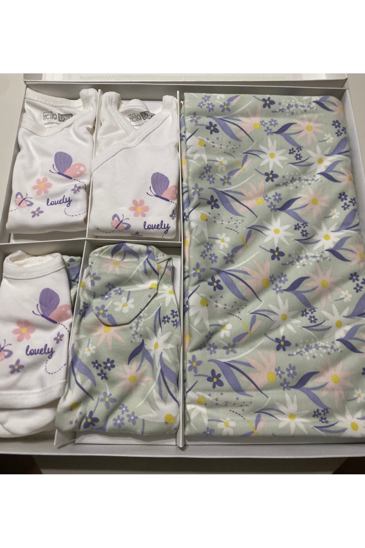 Lina Baby Bloom Yenidoğan Kız Çiçekli 10'lu Hastahane Çıkışı Kız Bebek fotoğrafı 4 (önizleme)