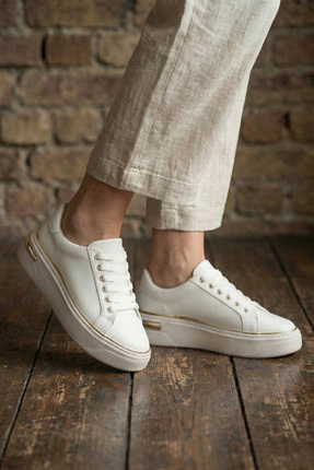 Verla Yüksek Tabanlı Kadın Spor Ayakkabı