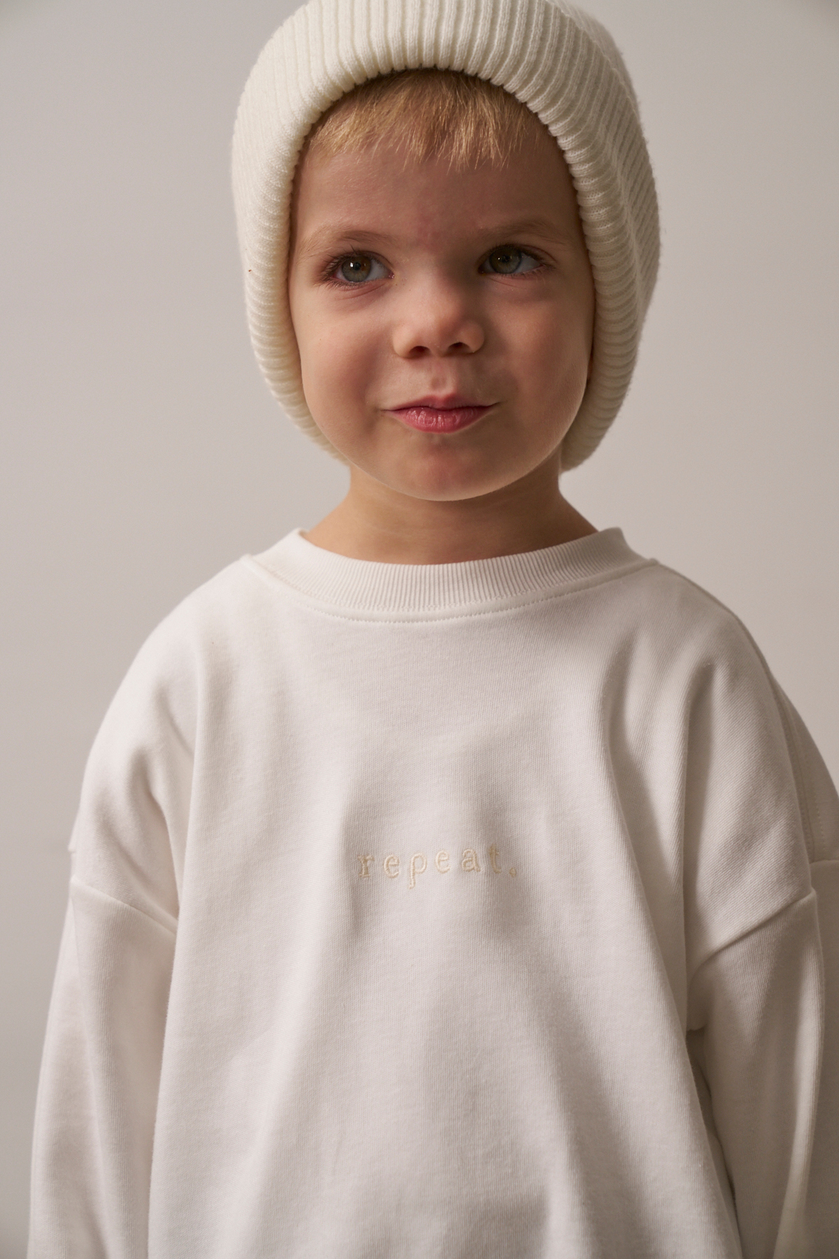 Oh La La Koala For Little Ones Beyaz Nakışlı Oversize Uzun Kollu T-shirt fotoğrafı 4 (önizleme)