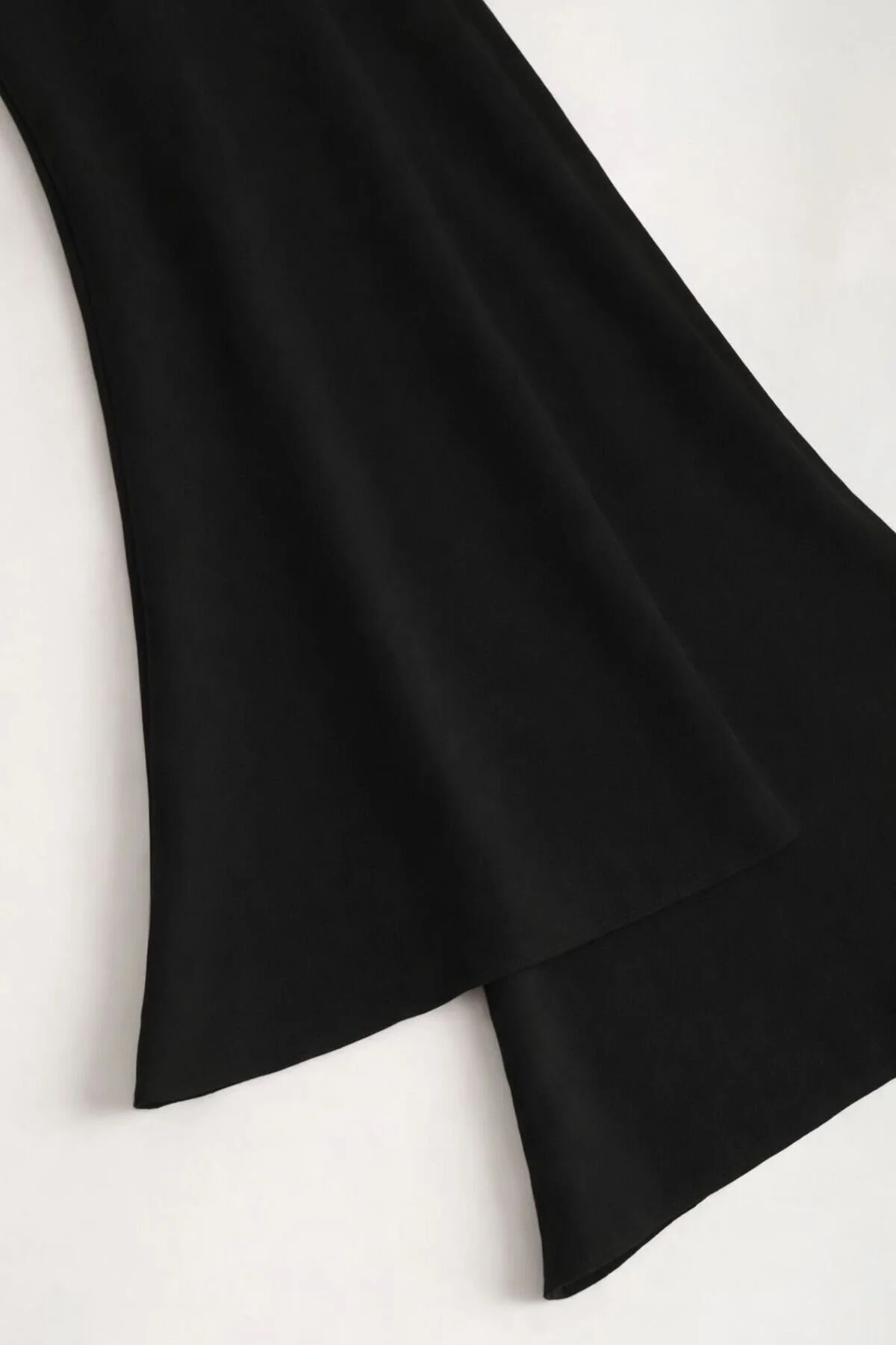 World Fashion Trends  Siyah Kadın Dik Yaka Toka Detaylı Kuşaklı Toparlayıcı Kalıp Mini Elbise - Görsel 3