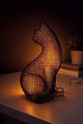 Exyrio Kedi Figürlü Dekoratif Gece Lambası – Sıcak Işık | Modern & Şık Tasarım
