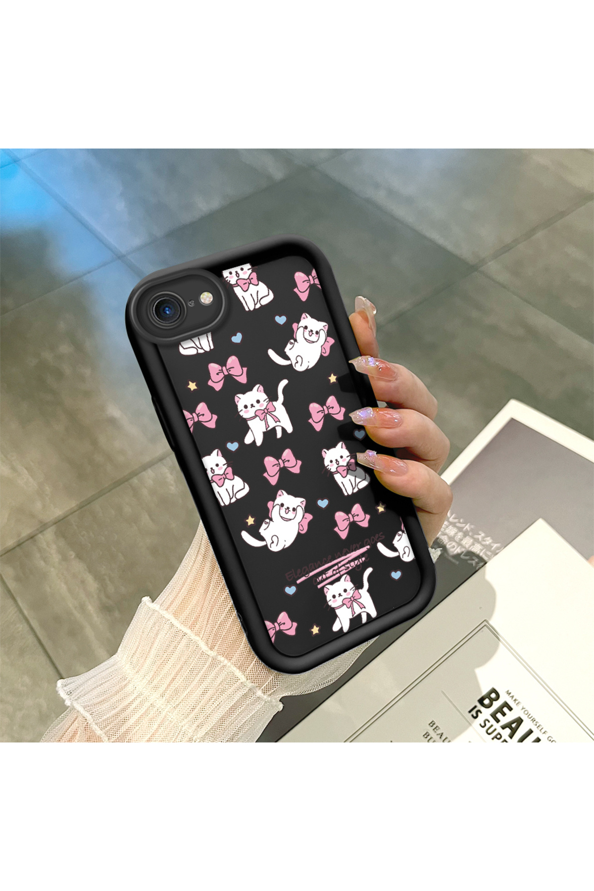 iPhone 7/8/SE 2020 2022 Compatible Silicone Material Shockproof Black Color Case Cute Cat