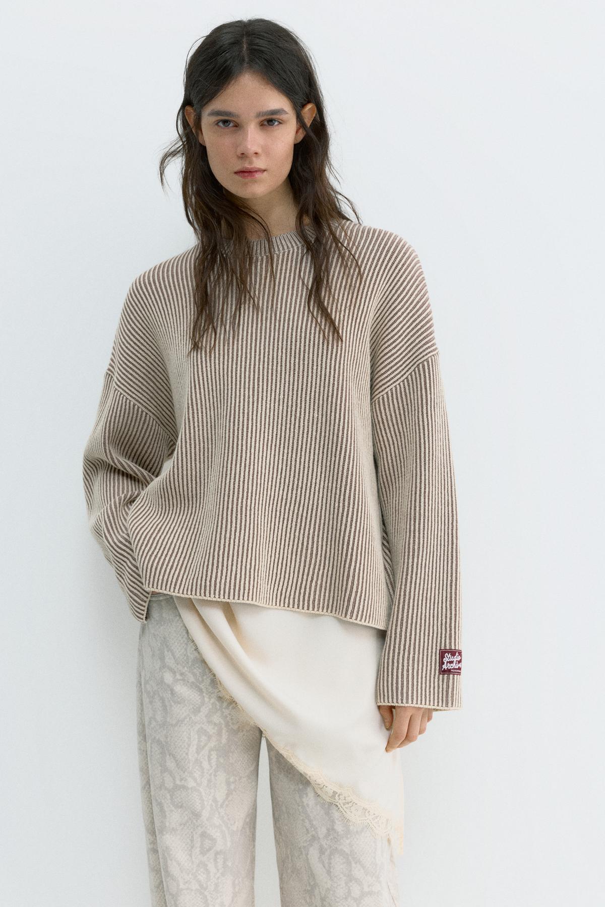 Pull & Bear  Kontrast iplikli fitilli kazak - Görsel 2