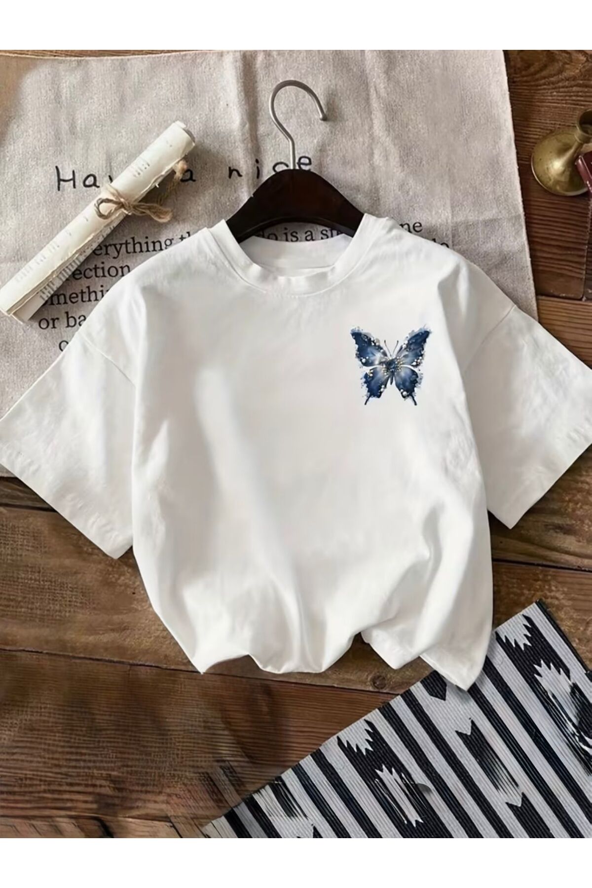 Front Butterfly Print Detailed Basic T-Shirt