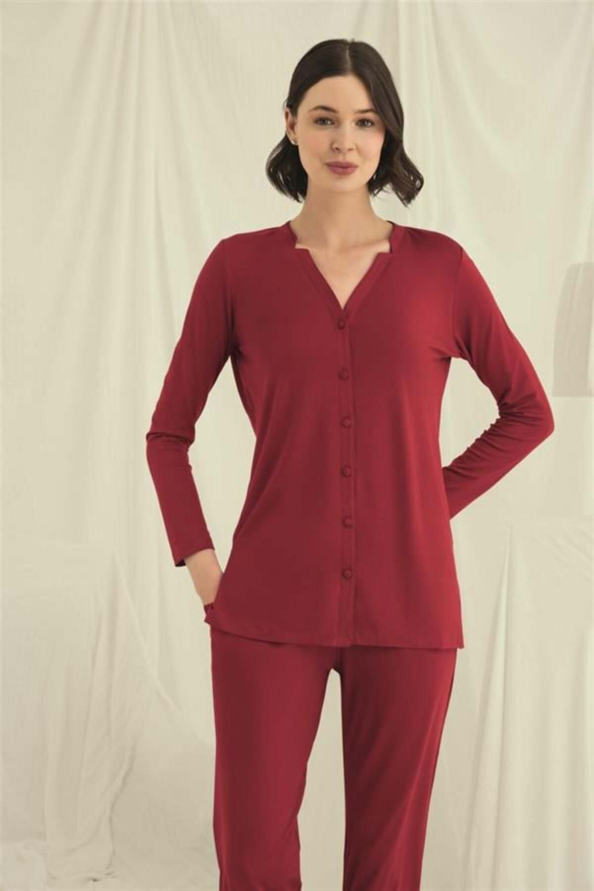 Aria's Closet Arias Closet Uzun Kollu Boydan Düğmeli V Yaka Pijama Takımı