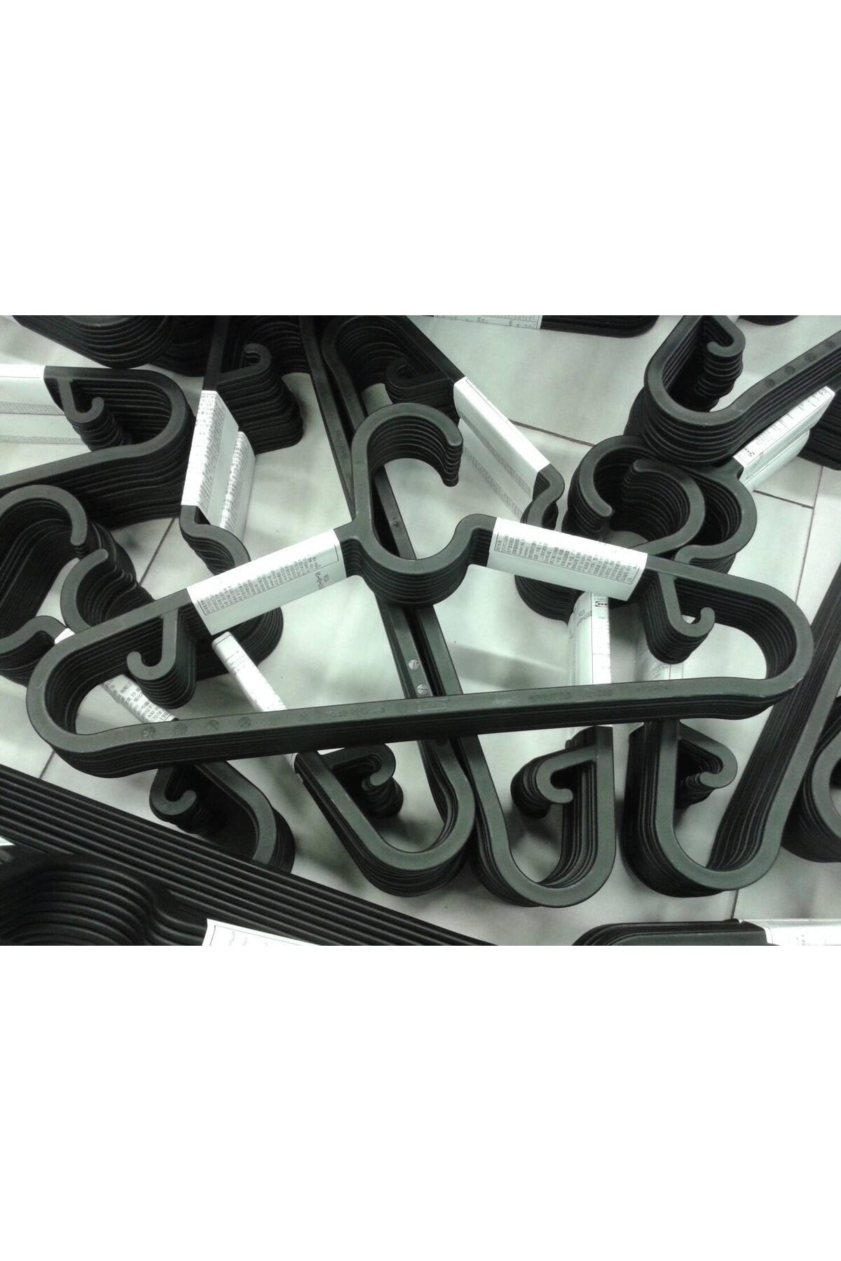 E&D Collection SPRUTTIG Askısı - Esnek Sağlam Plastik - Çocuklar ve Bebek Giysileri için Mükemmel Gardırop 7,5 geni fotoğrafı 3 (önizleme)