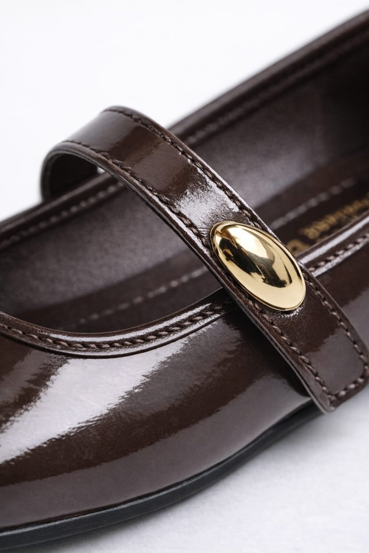 Slipcat  Kadın Rugan Babet Şık Tokalı Ortopedik Taban Günlük Ayakkabı - Görsel 3