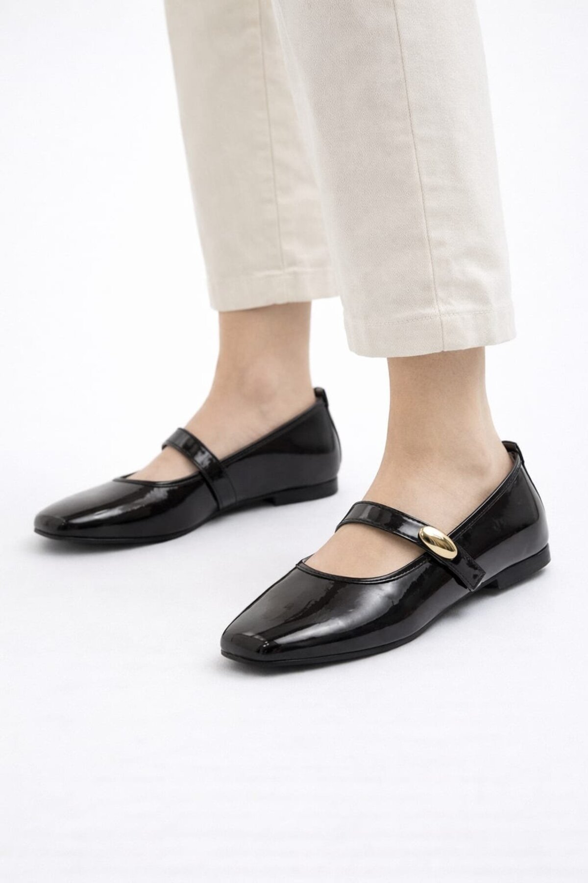 Slipcat  Kadın Rugan Babet Şık Tokalı Ortopedik Taban Günlük Ayakkabı - Görsel 4