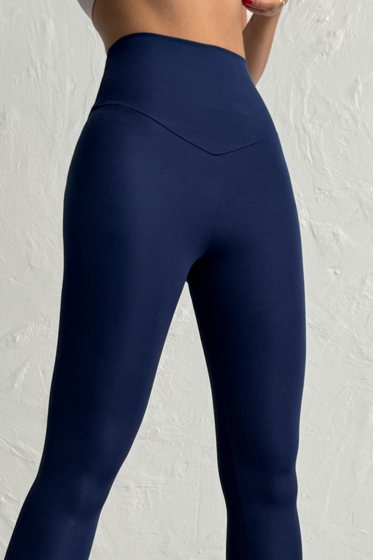 OPENDO Високий пояс, що підтягує талію, з ременем і деталями на лосі