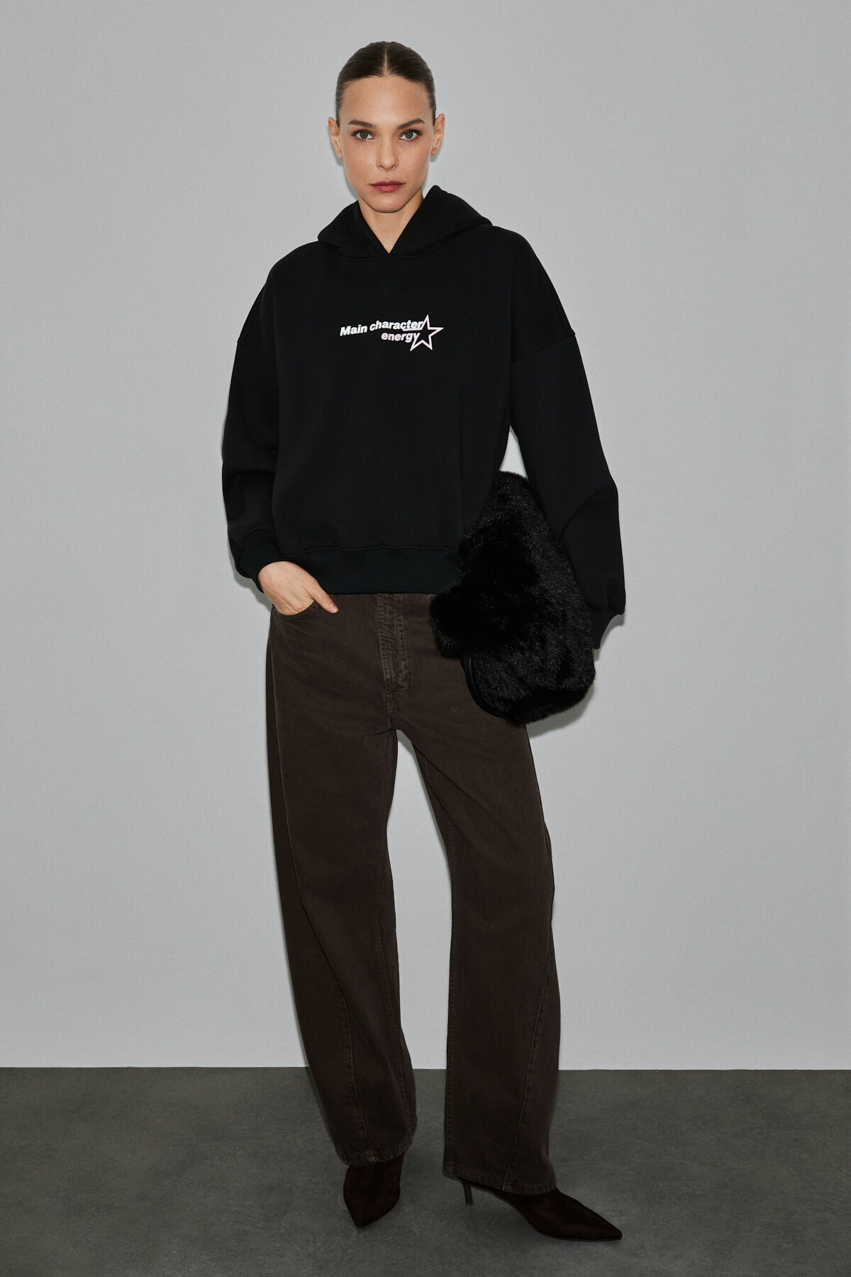 GRIMELANGE TERALY Kadın Organik Pamuklu Polarlı Kumaşlı Baskı Detaylı Siyah Sweatshirt görsel 2
