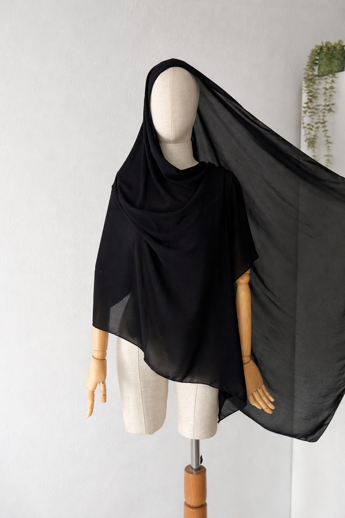 uhtico  Medine Tülü Büyük Boy Şal Siyah Pamuklu Şifon Shargia, Nefes Alan Hac Umre İçin Terletme Yapmaz - Görsel 2