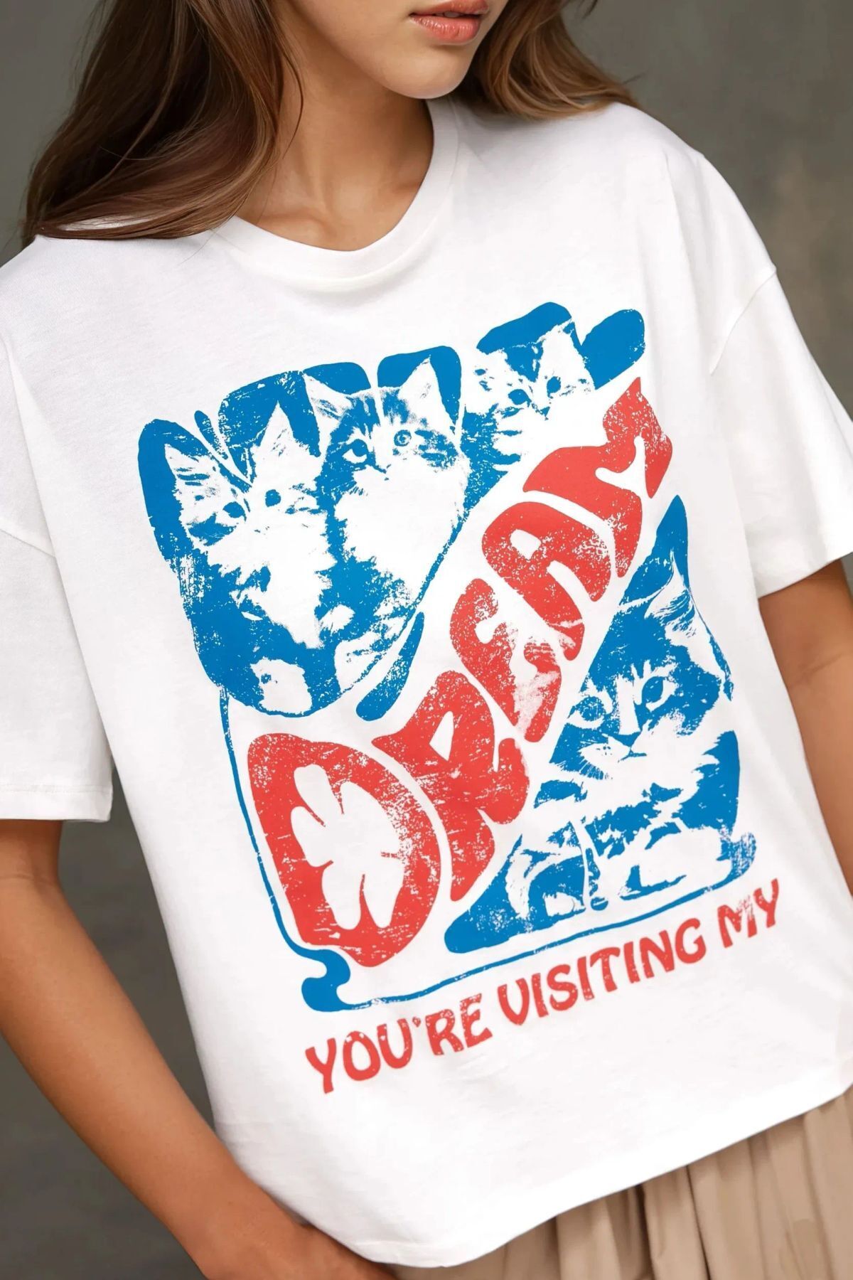 Hiccup Kadın %100 Pamuk Bisiklet Yaka Oversize Beyaz Baskılı T-Shirt görsel 4