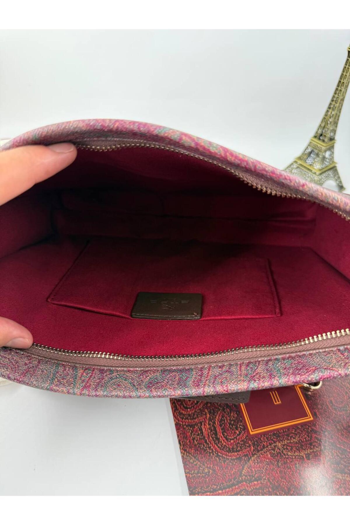 Muqu Bags Reto Kabartma Logolu Clutch El ve Askılı Çanta görsel 4
