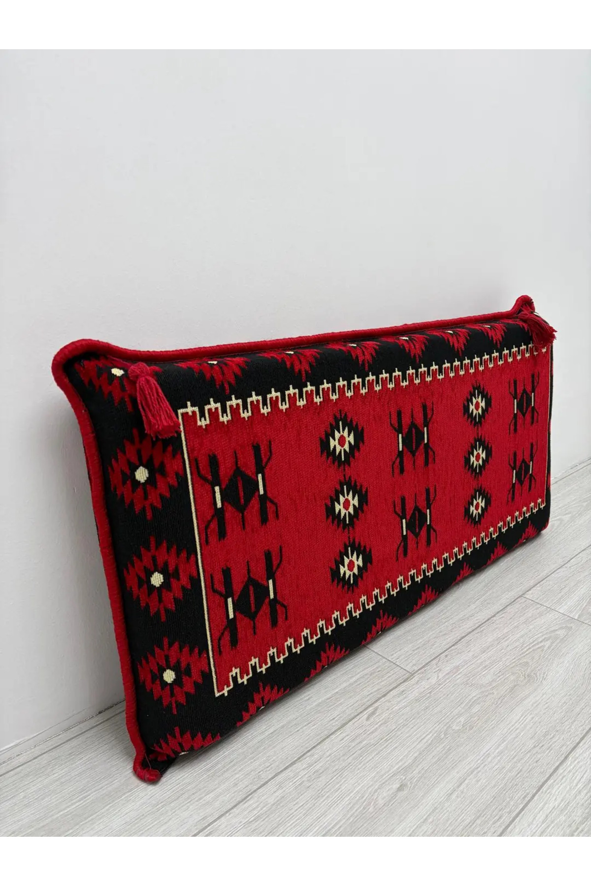 Oriental Corner Set Backrest Pillow Yemen Red Model (Sponge Included) 42 X 92 X 10 Cm